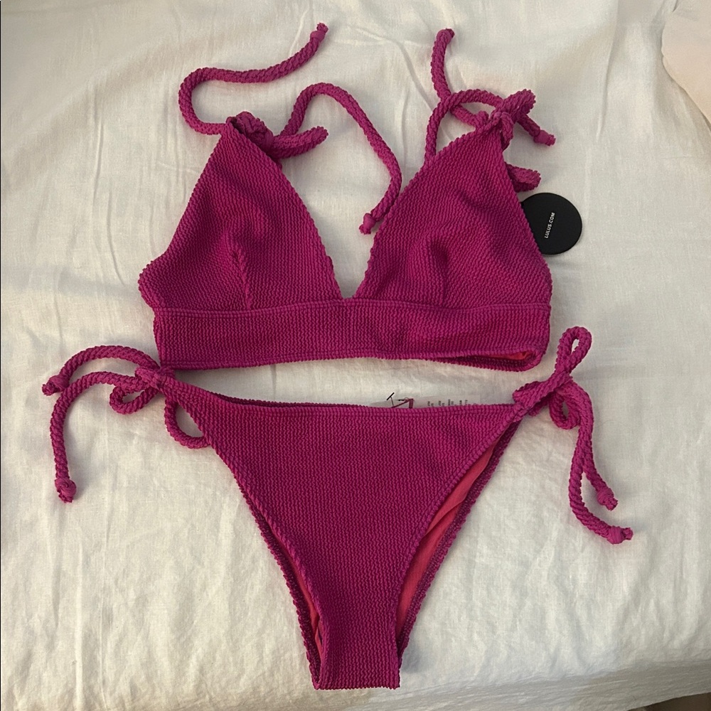 Lulu’s Magenta Bikini Set